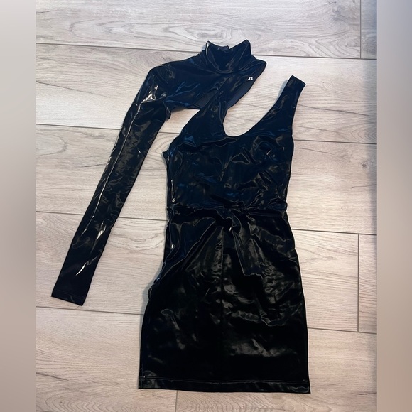 Rotate Birger Christensen Dress - Picture 4 of 8